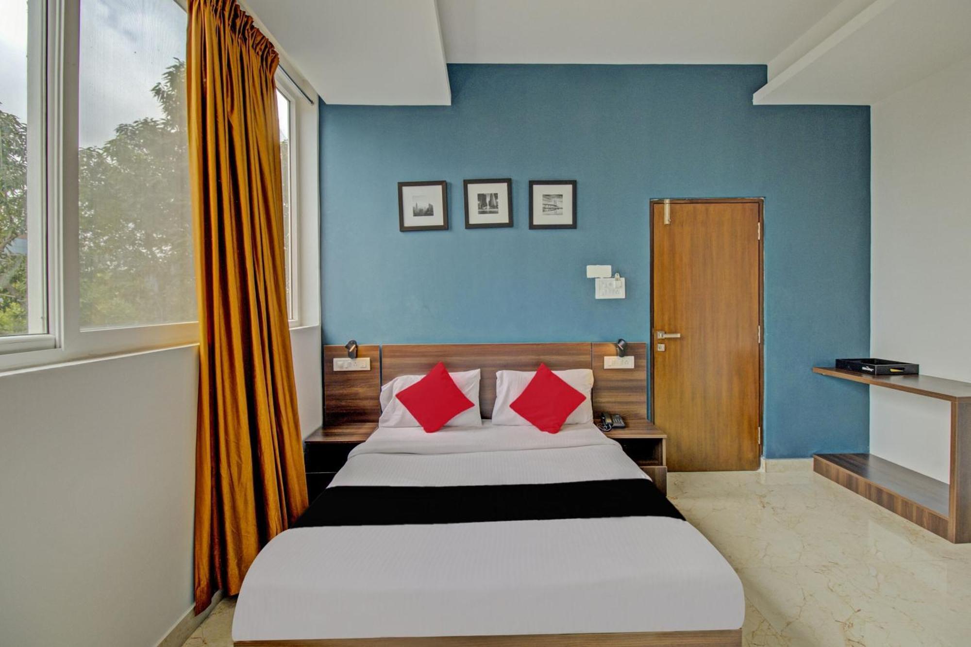 Collection O Skyline Hotel Bangalore Bagian luar foto